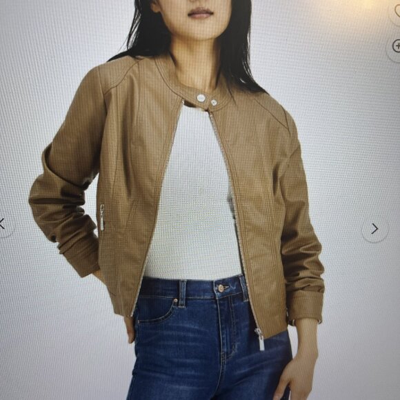 NWOT J2 by JOU JOU Ivory Faux Leather Cropped Jacket Size Extra Large - Picture 10 of 10